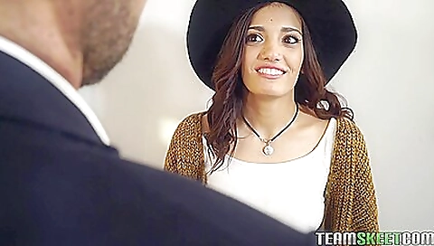 Latina girl with a beautiful face gets her pussy licked and fucked