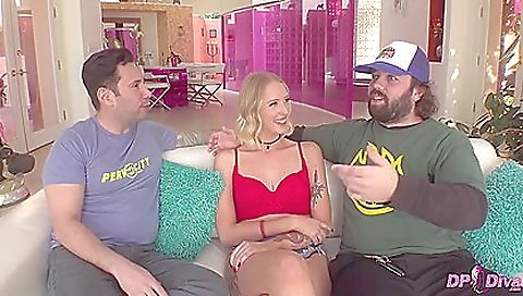 Big booty blonde is giving double blowjob to two cocks