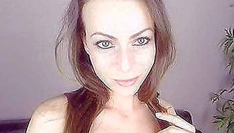 Petite brunette girl with a sexy ass starts casting for a porn role