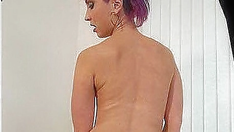 Shaggy big ass girl with a lovely booty is showing off