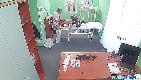 Candy alexa shows off her perfect body in amateur clip