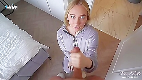Russian blonde and her boyfriend in a hardcore scene