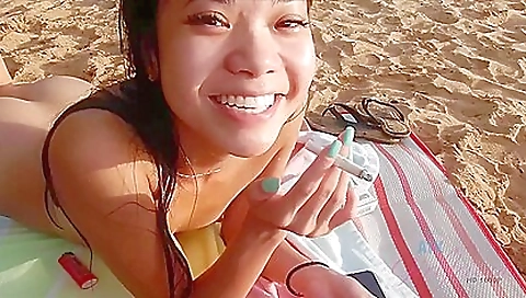 Best blowjob and pissing porn in amateur beach porn clip